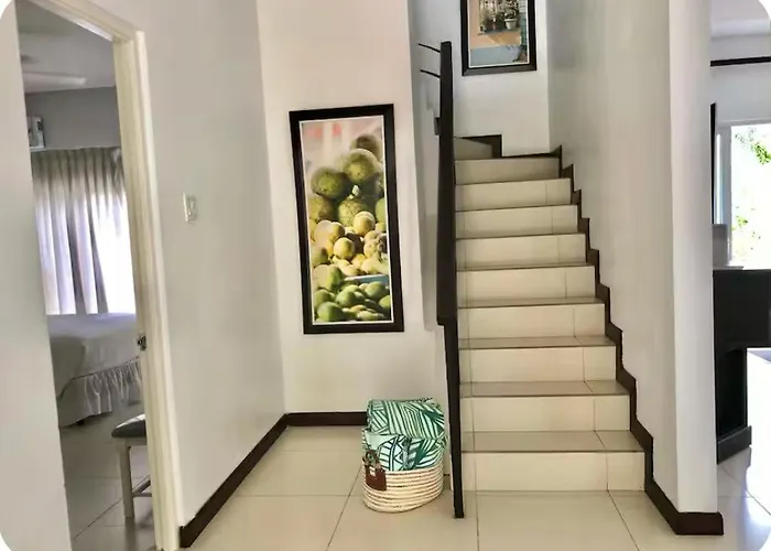 Caribbean Bliss 4-br Steps Form The Sea Villa *