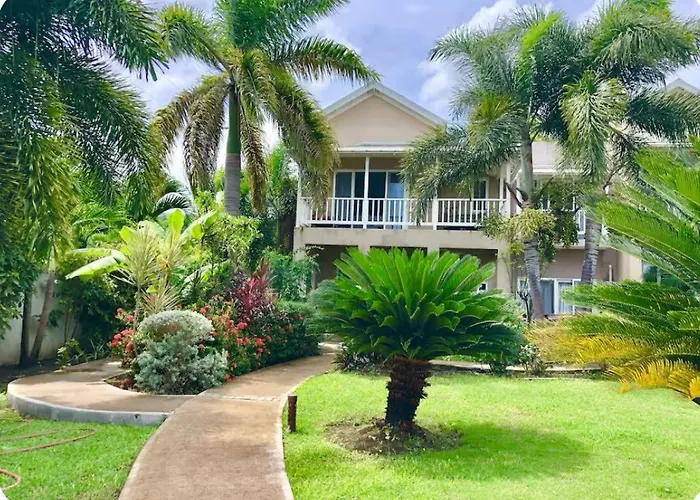 Caribbean Bliss 4-br Steps Form The Sea